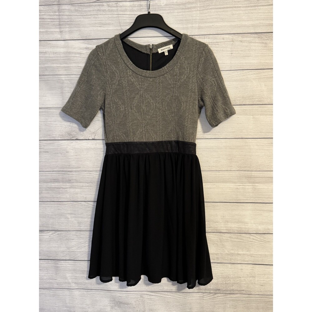 Monteau LA Women’s Sweater Dress L Gray Knit Black Skirt Short Sleeve